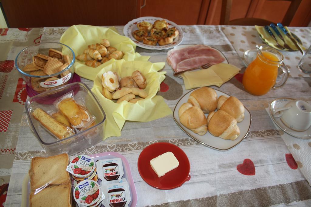 La Pavoncella Bed & Breakfast Вилапуцу Екстериор снимка